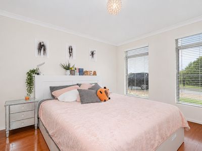 27 Neilson Street, Hammond Park