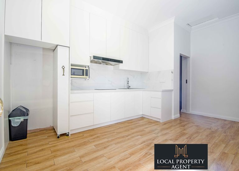1 / 22 Centaur St, Revesby