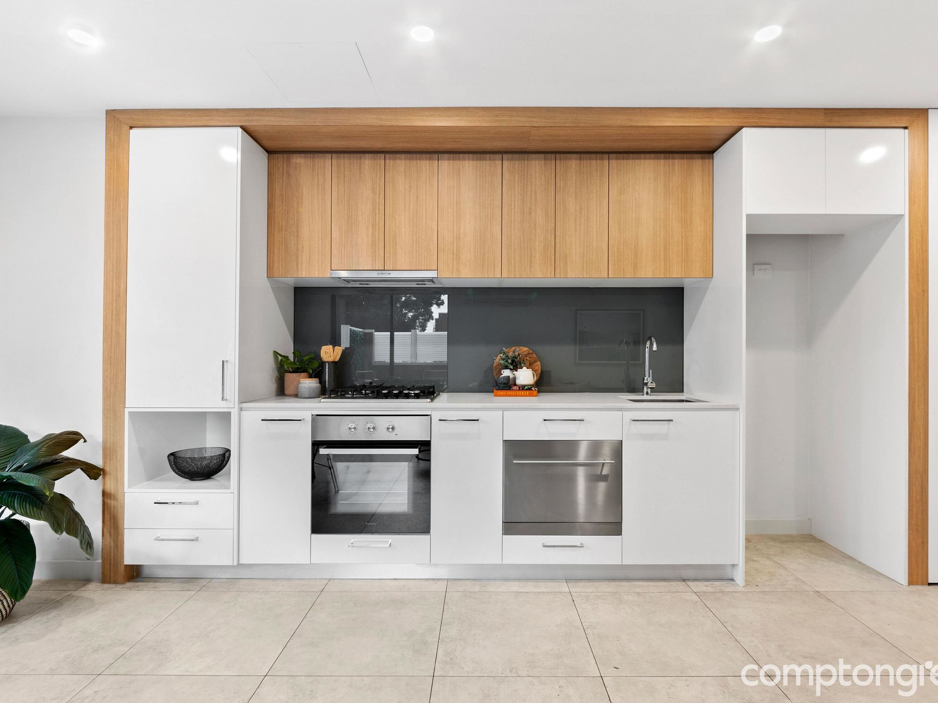 101 / 61 Droop St, Footscray