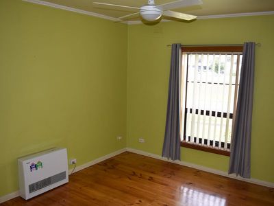 4 Cassells Street, Millicent