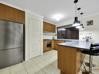 2 Governor Close, Tarneit