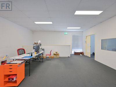 1 / 5 Baling Street, Cockburn Central