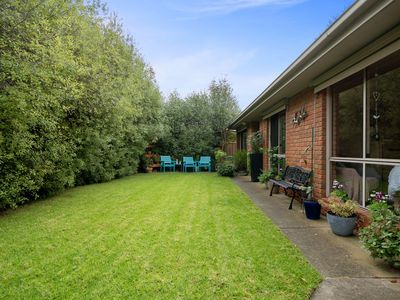 2 / 32 Oak Street, Seymour