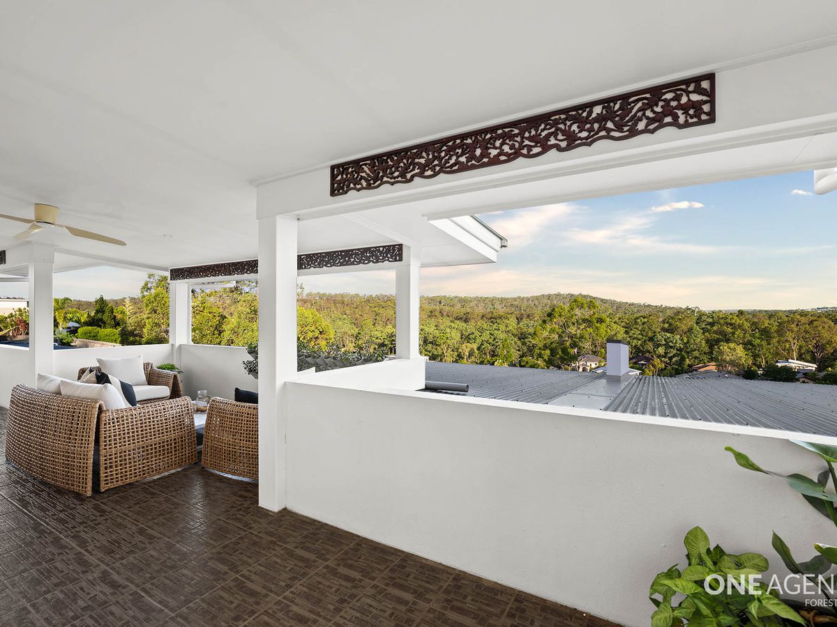 14 Seanna Place, Brookwater