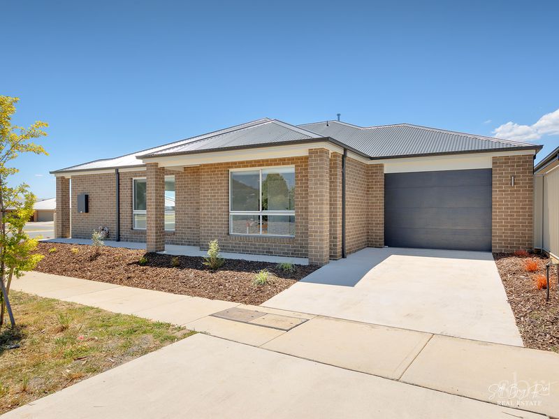 13 TWEED WAY, Wodonga