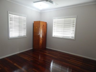 53 North Station Road, North Booval