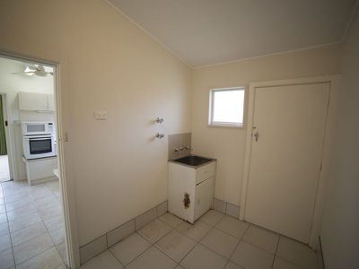 8 Peters Street, Dubbo
