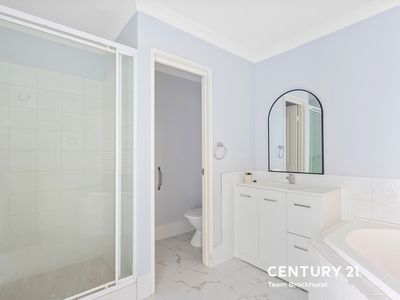 21 Pomera Drive, Byford