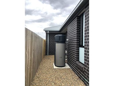2 Sweetman Place, Hillcrest