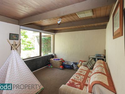 16 Scullys Lane, Heathcote