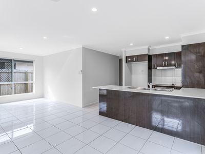 7 Floradel Street, Griffin
