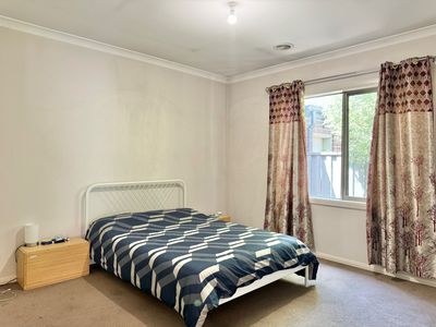1147 Ison Road, Manor Lakes