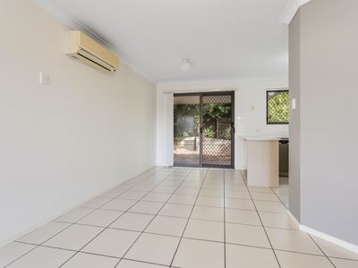11 / 32 Blyth Road, Murrumba Downs