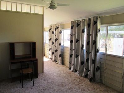 15 Duck street, Longreach
