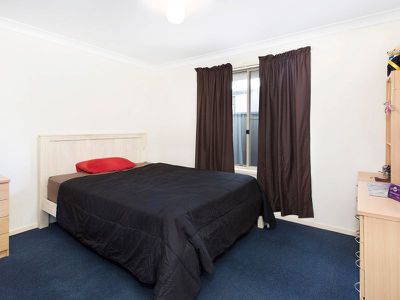 29 Athanlin Avenue, Haywards Bay
