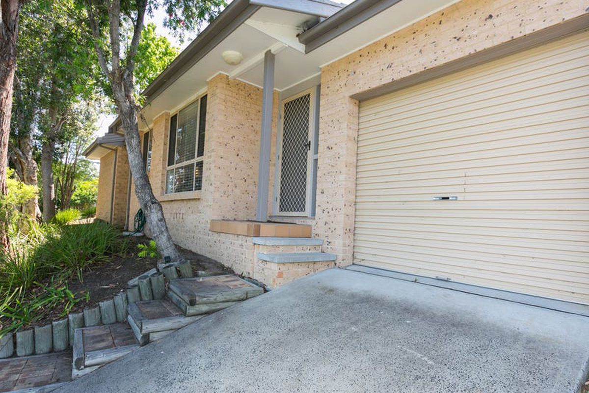 2 / 6 Bulli Place, Glenning Valley
