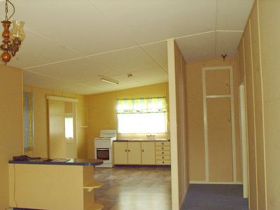 34 Perry Street, Churchill
