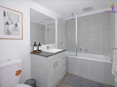 15 Gants Path, Wyndham Vale