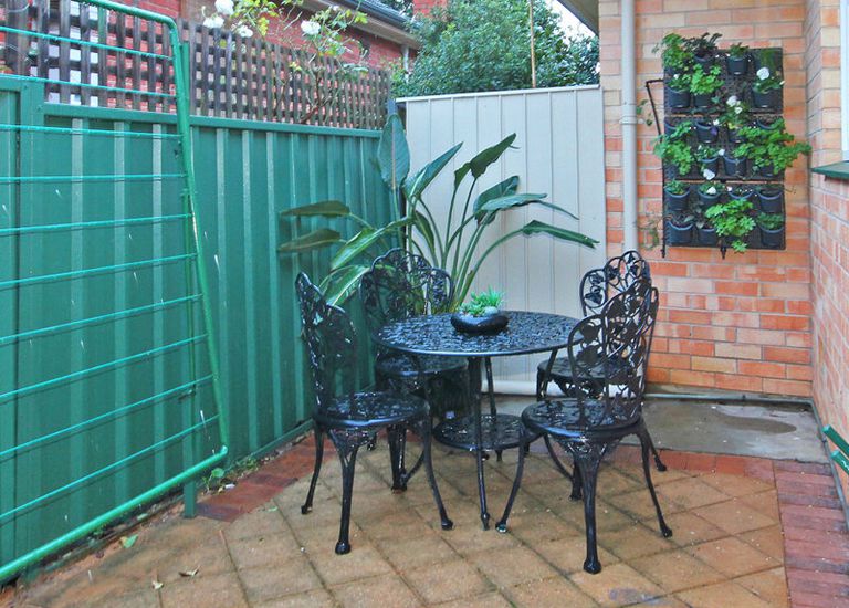 3 / 33 Hillview Road, Kingswood
