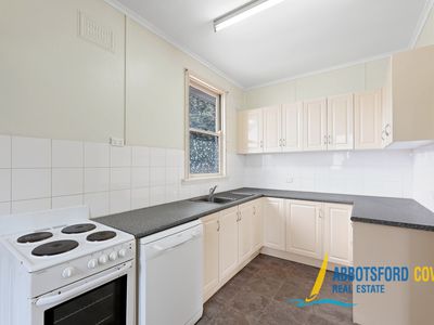 30 Barbara Boulevard, Seven Hills