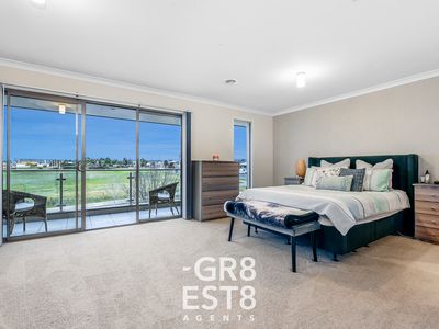 3 Quist Parade, Cranbourne West