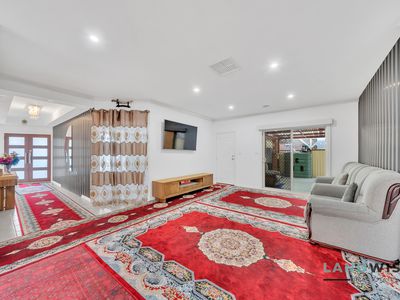 6 Mitta Place, Taylors Hill