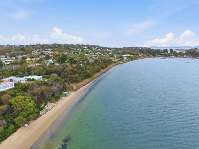 8 Fourth Avenue, Dodges Ferry