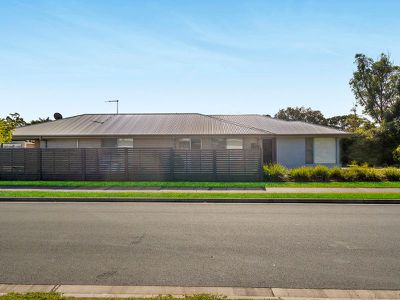 9 Helmore Road, Jacobs Well