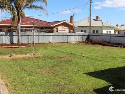 44 Bowditch Street, Griffith