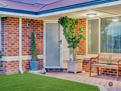 55 Teakwood Loop, Thornlie