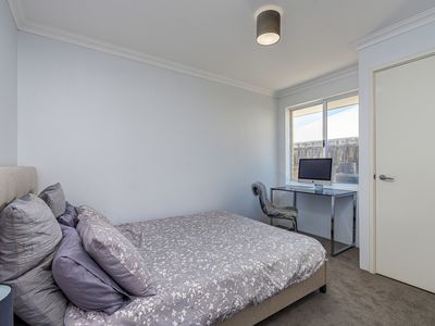 16 Harford Grove, Yanchep