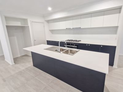 8 Soreina Drive, Wyee