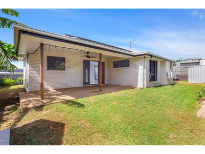 2 / 20 Samson Crescent, Yeppoon