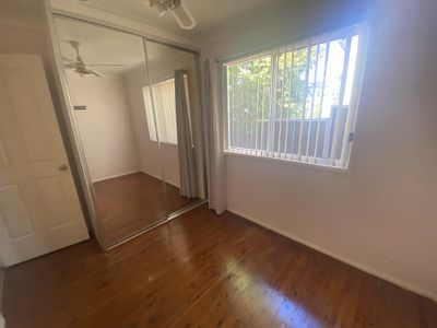 21 Holland Crescent, Casula