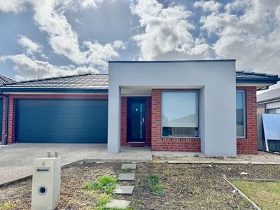 6 Corandirk Street, Mambourin