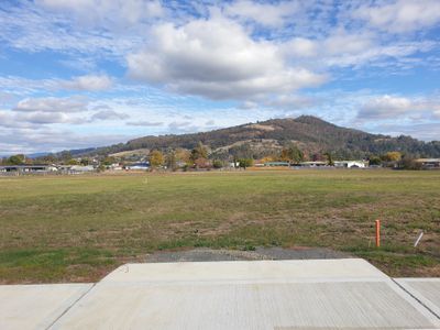 Kings Grove Estate Sale Street, Huonville