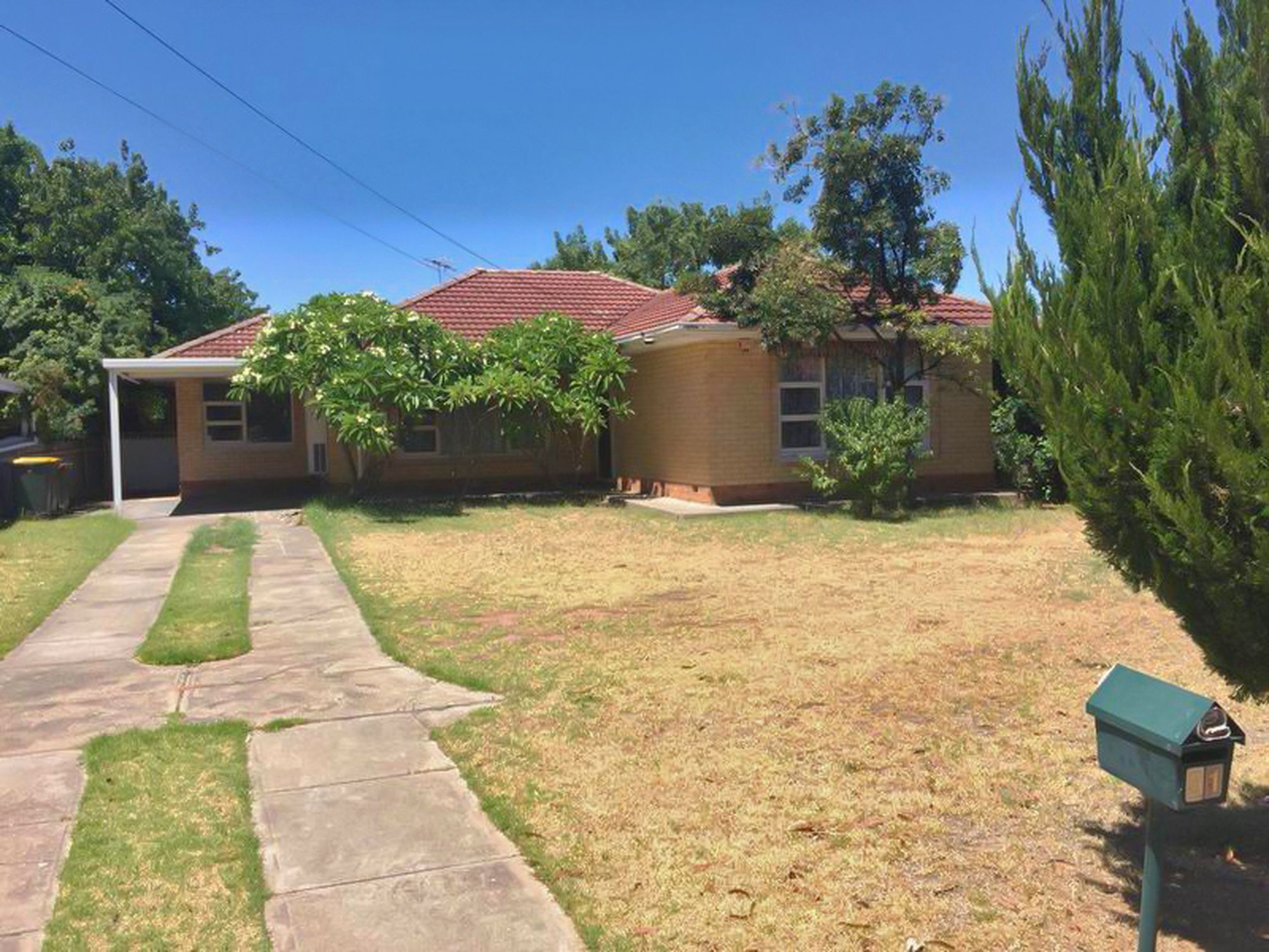 31 Oakleigh Road, Marion