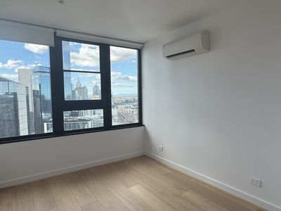3404 / 628 Flinders Street, Docklands