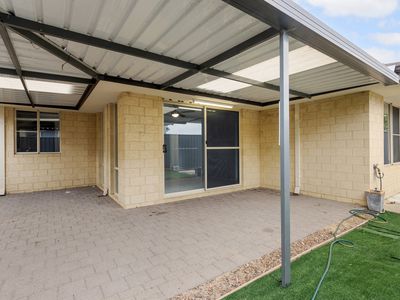 15 Ashdown Way, Hilbert