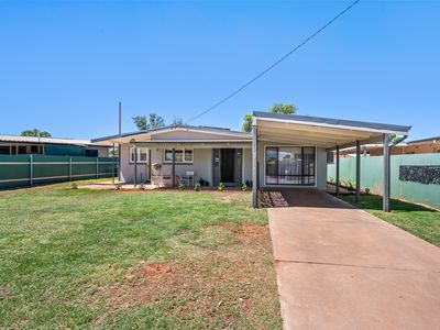 15 Blackall Place, South Kalgoorlie