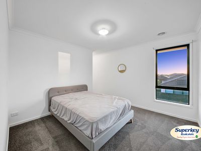 11 Odyssey Boulevard, Tarneit