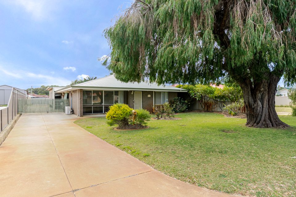 14 JANET ROAD, Safety Bay
