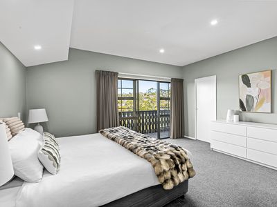 17 Noumea Place, Mairangi Bay