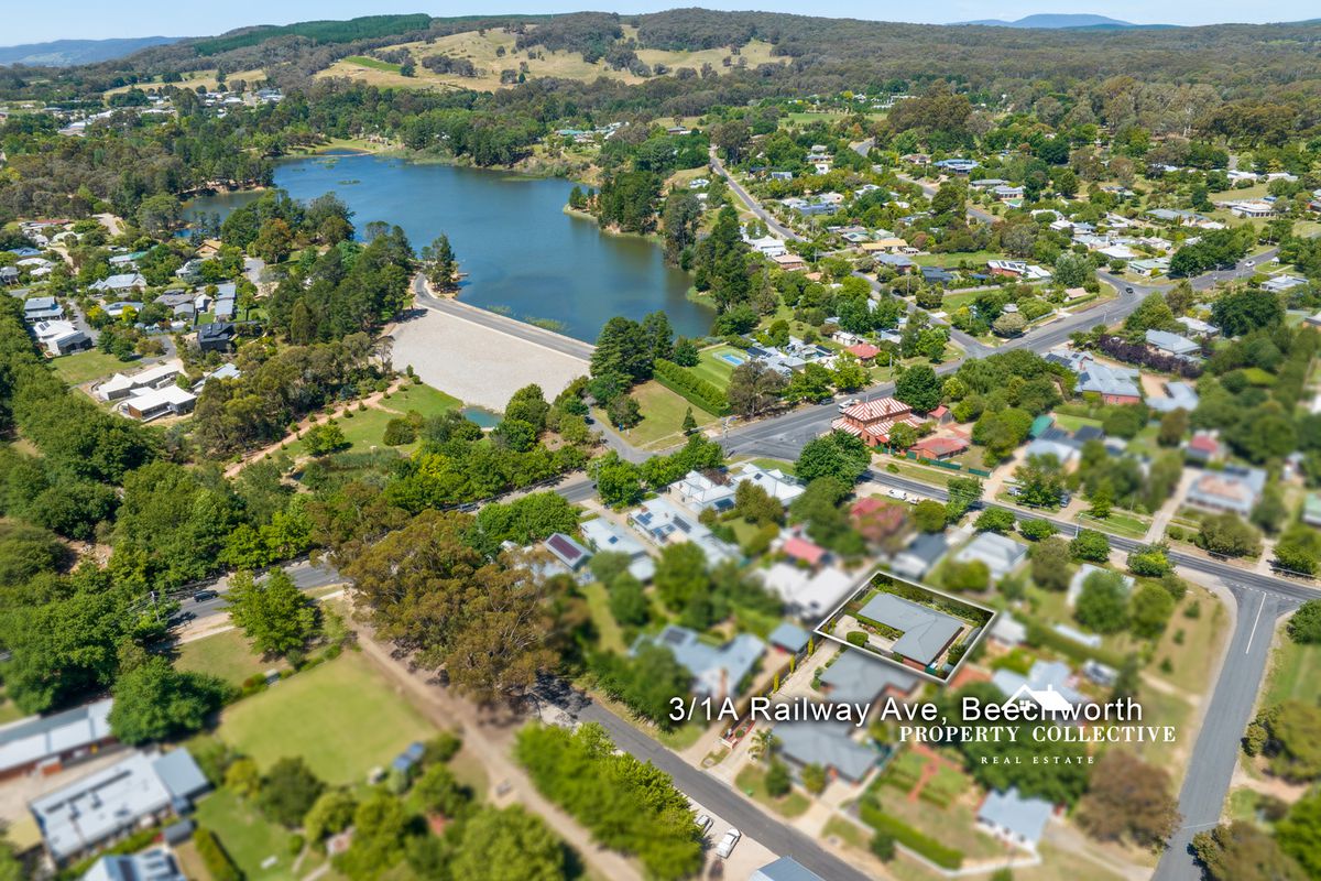 3 / 1A Railway Avenue, Beechworth