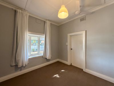PART / 8 Battye Street, Forbes