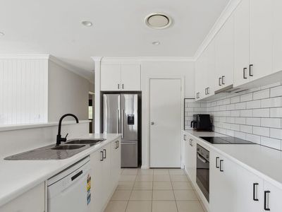 37 Lakeside Drive, Bundalong