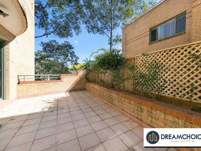 4 / 12-14 Betts Street, Parramatta