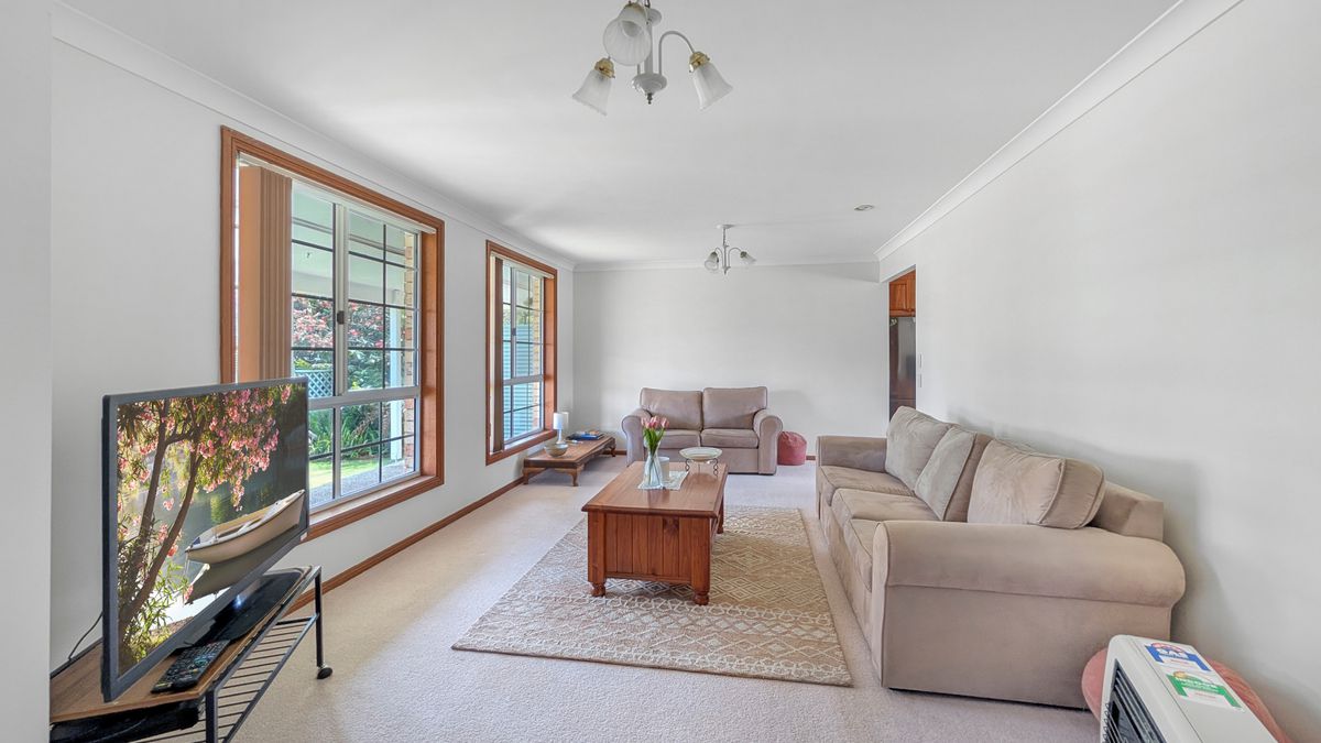 51 Tatiara Street, Dalmeny