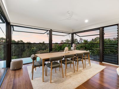 10 Kingfisher Crescent, Palmview