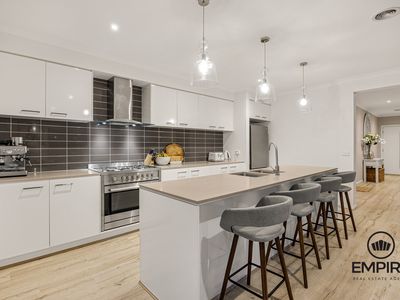 31 Kershope View, Clyde North